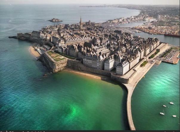 Baie Mt St Michel , Jullouville , Villa Caprice Rdc , 50 M Mer ,7 Pers , Pres Plage Dday Eksteriør bilde